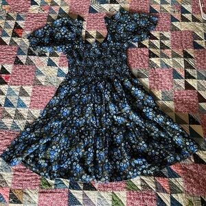 Gap floral puff sleeve smocked mini dress